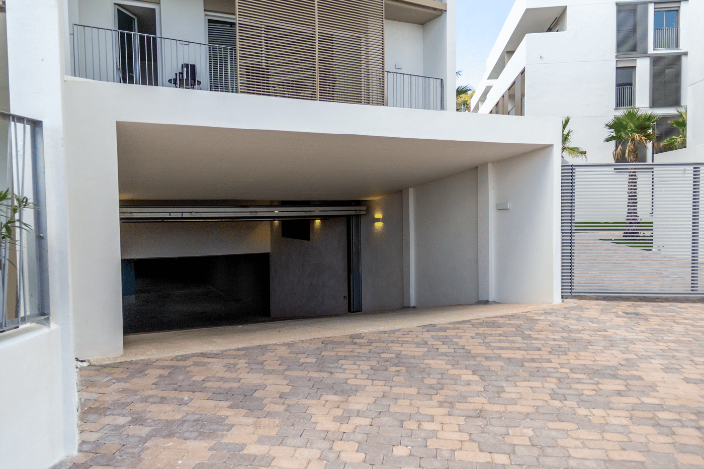 Brand-New Modern Apartment in UNIC Jávea with Pool and Gym Access