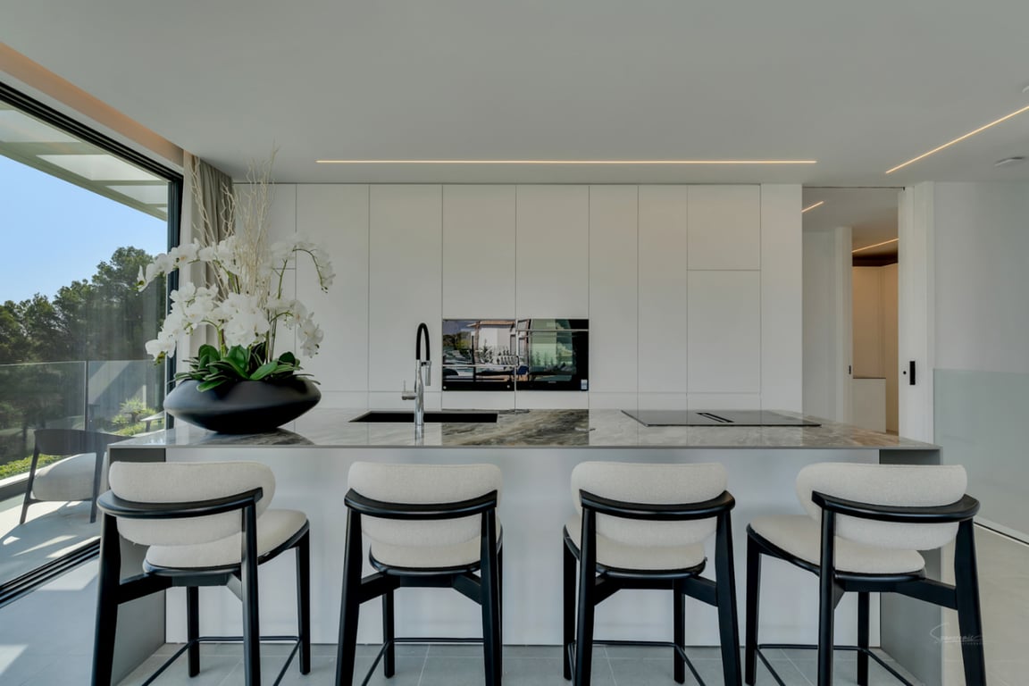 Property #RH20691 - 15