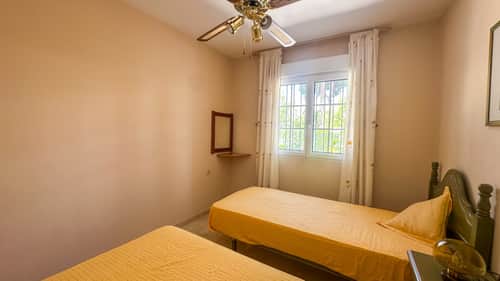 Rijwoning met 2 slaapkamers in Orihuela Costa — foto 18