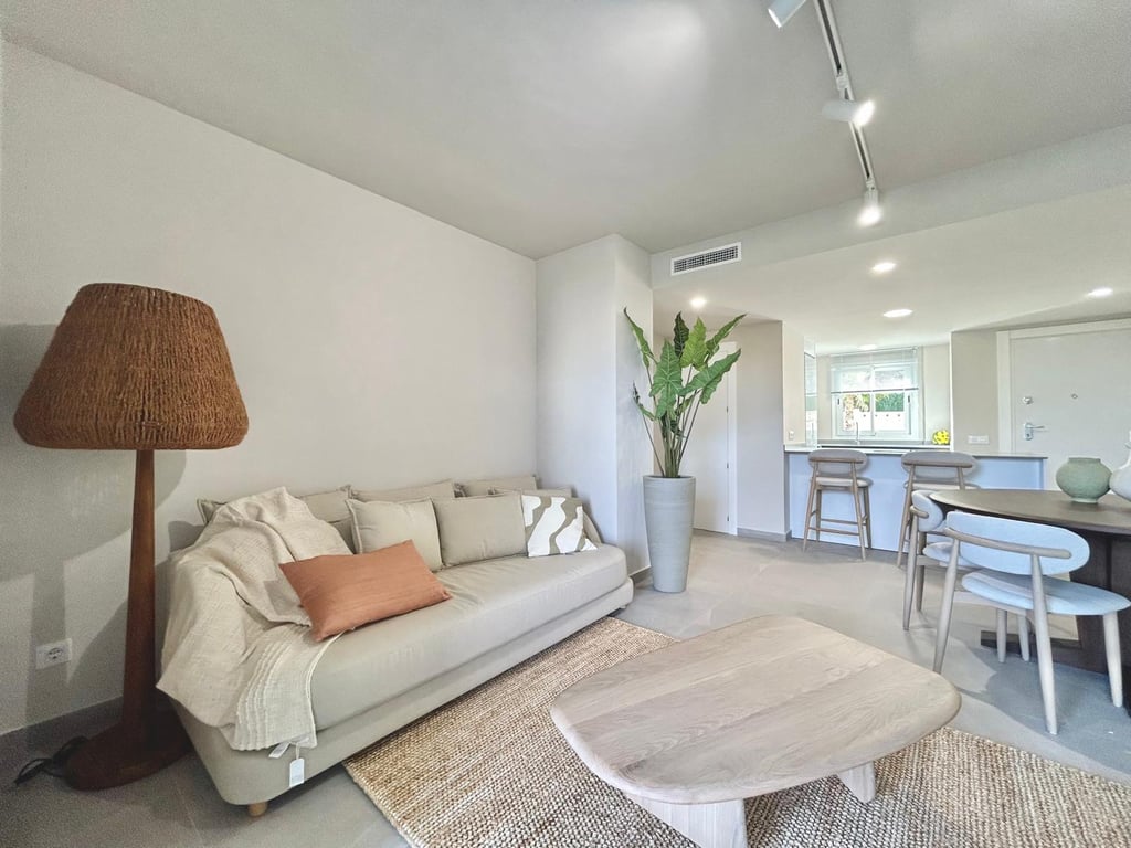 Apartamento planta baja con piscina en Denia - 7