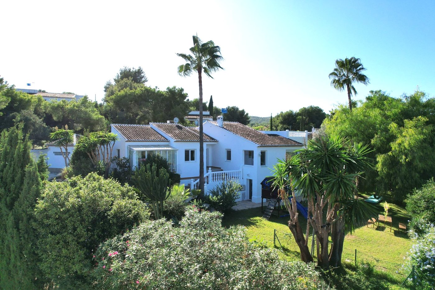 Villa Sophia-Renovated 7‑Bedroom Villa with Separate 2‑Bed Flat, Pool & Gardens in Jávea