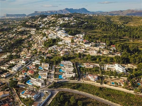 Property #RH20573 - 2