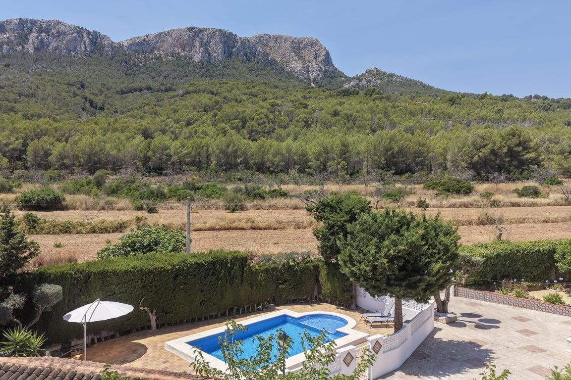 4-bed Villa in Benissa photo 10