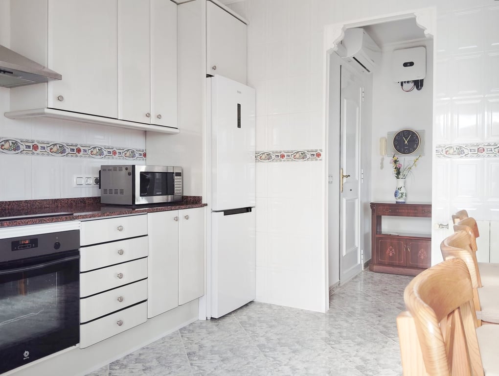 Villa en venta con 4 dormitorios y piscina en Calpe, con vistas al mar. - 7