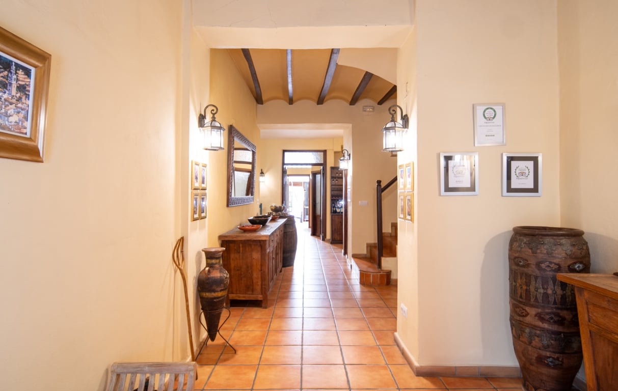 Property #RH21005 - 8