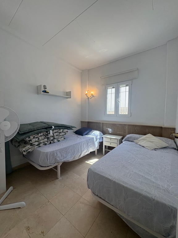 CASA ADOSADA PRIMERA LINEA - 18