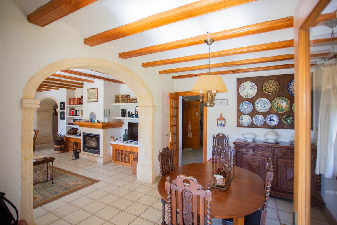 4-bed Villa in Jávea photo 9