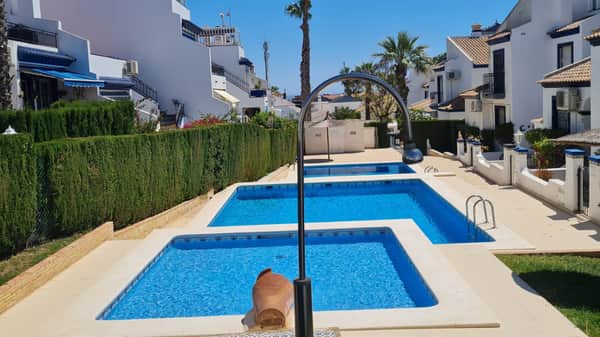 Bungalow met 2 slaapkamers in Villamartín