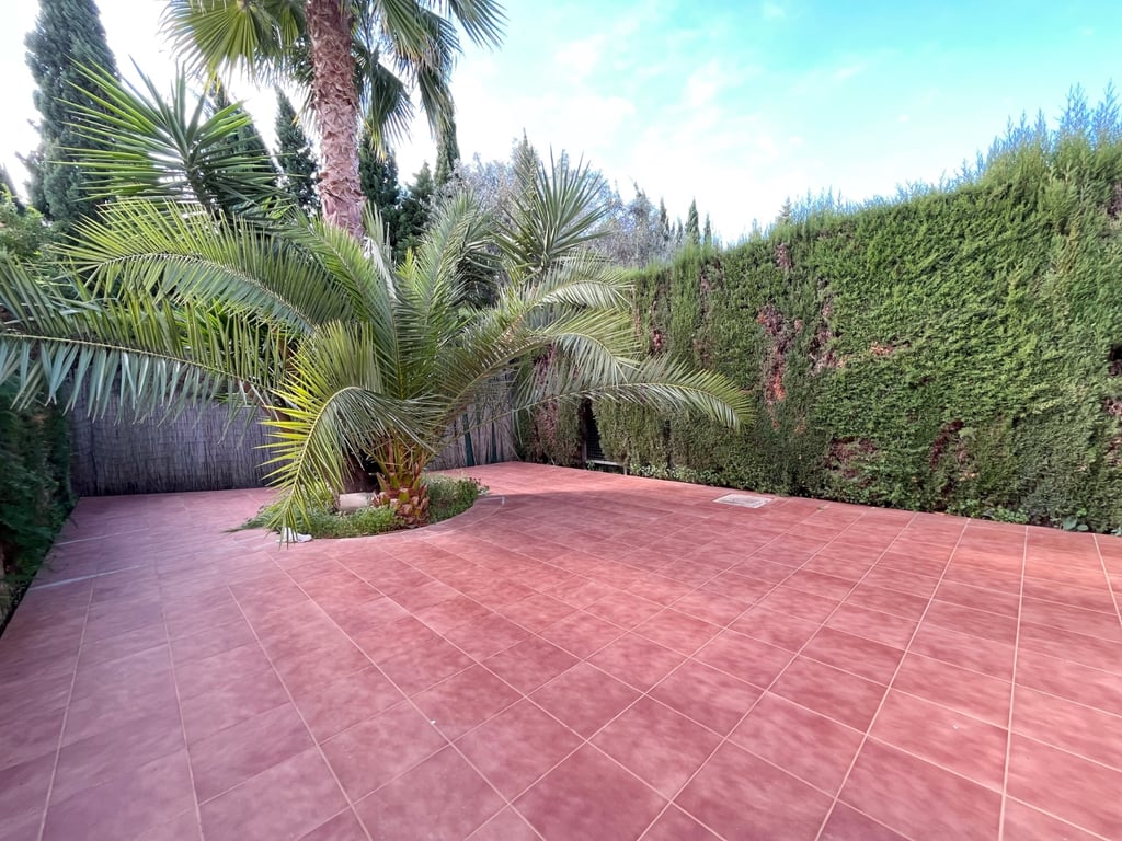 Property #RH20367 - 20