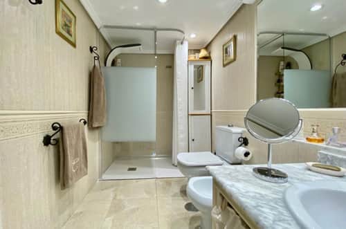 Appartement met 2 slaapkamers in Torrevieja — foto 22