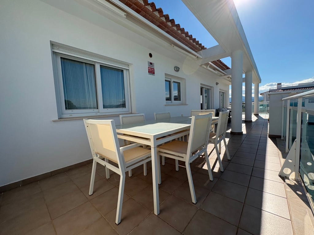 Property #RH20409 - 6