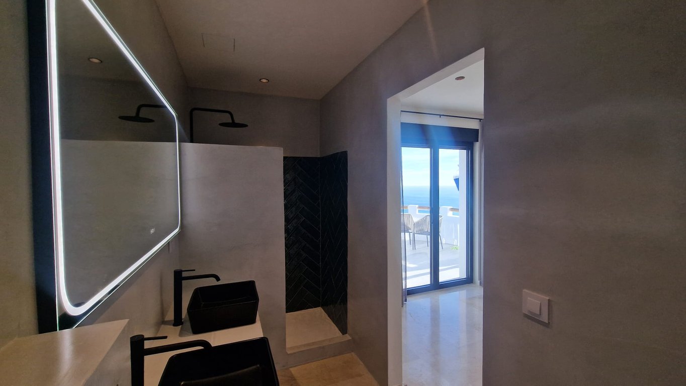 VILLA DE LUXE ÚLTIMA: RETIR DE 6 DORMITORIS, CUMBRE DEL SOL | VISTES PANORÀMIQUES AL MAR IMPRESSIONANTS | LLAVORS I SOSTENIBLE - 12