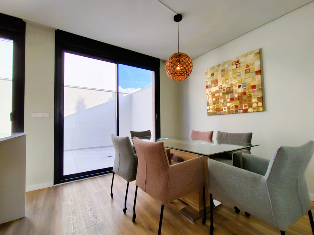 Property #RH20776 - 27