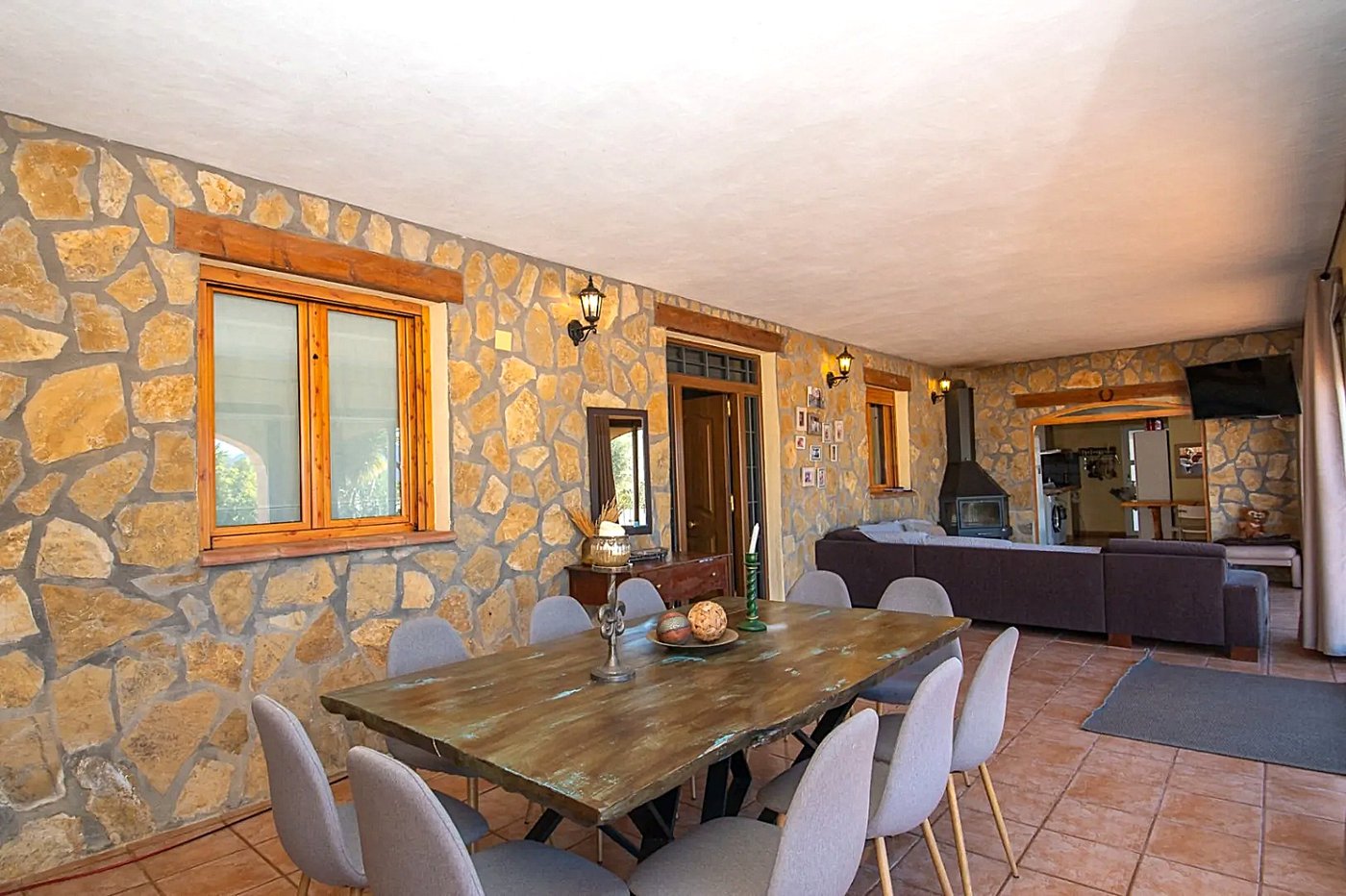 Finca in Canor, Benissa — 7-bed country home with private pool (EUR 970,000)