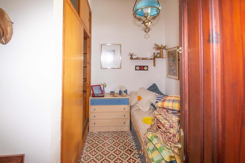 Venta Parcela urbana y Chalet - 25