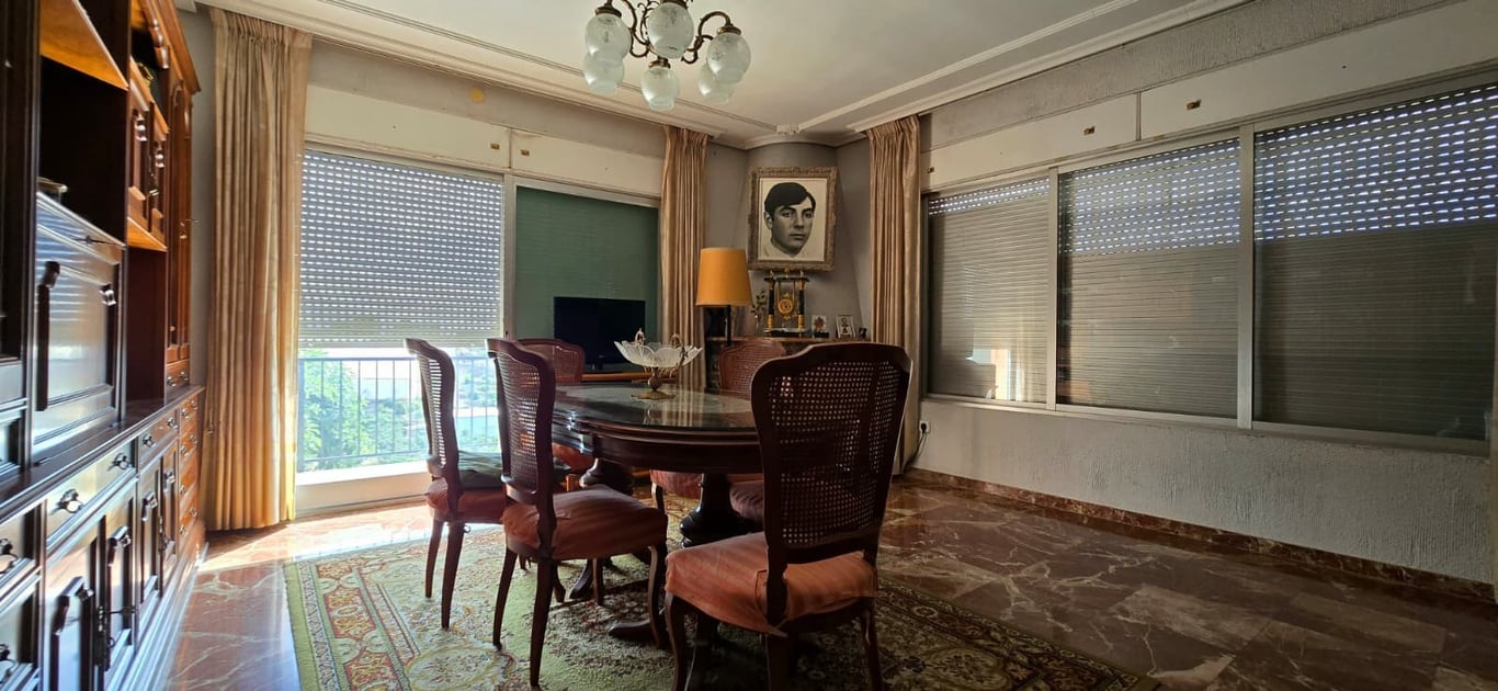 Property #RH20426 - 12