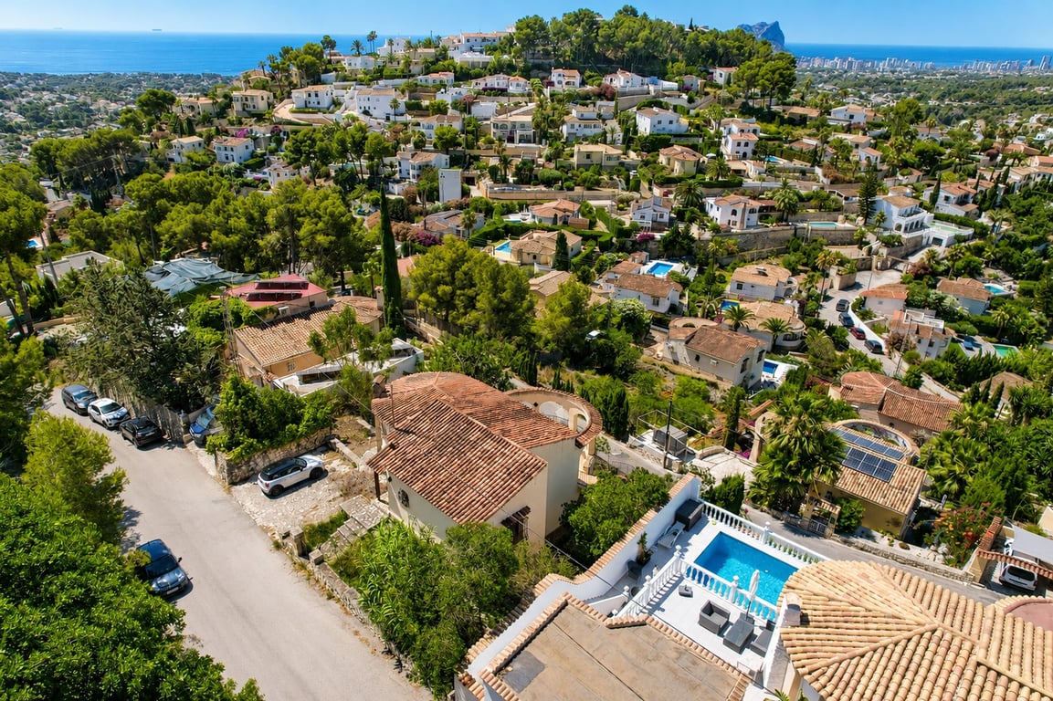 4-bed Villa in Benissa photo 2