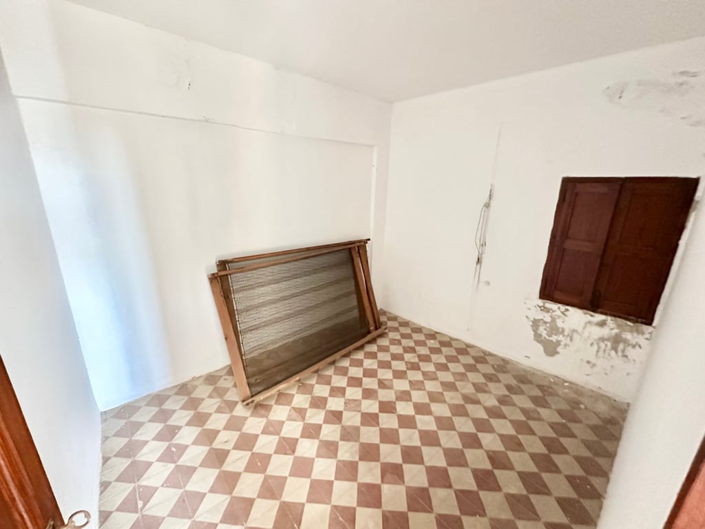 Casa de poble amb més de 100 anys d'història al nucli antic de Pego - 36