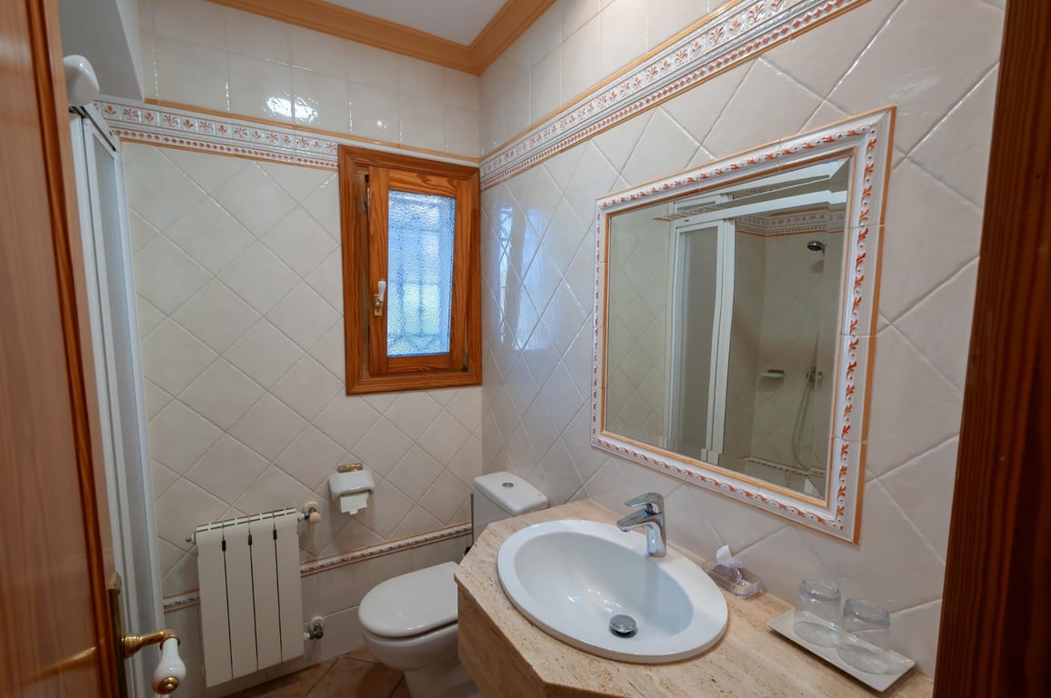 Property #RH21192 - 16