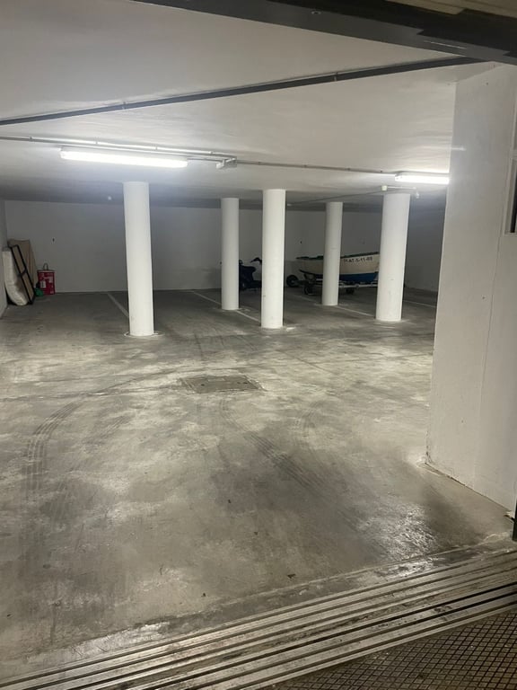 Property #RH21286 - 8