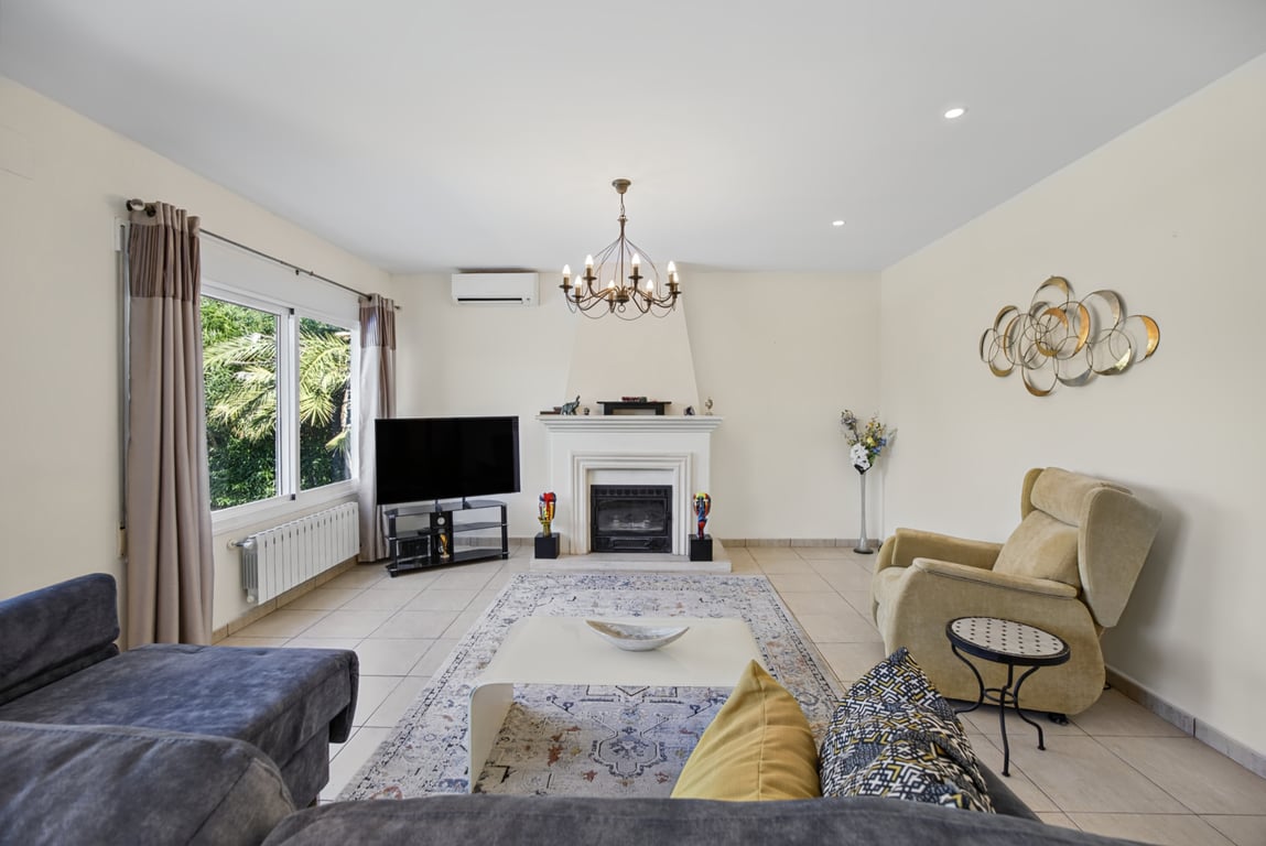 3-bed Villa in Jávea photo 10