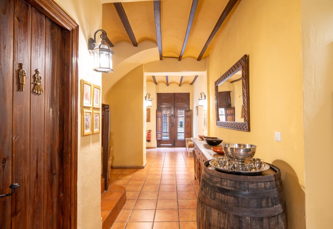 Property #RH21205 - 9