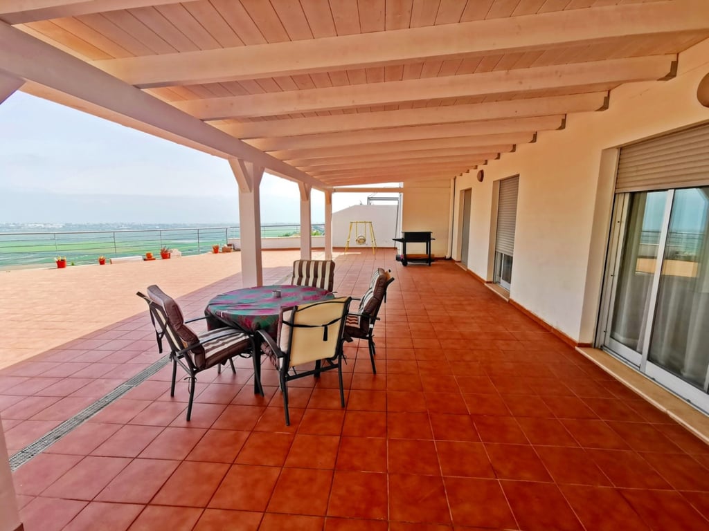 Apartament amb gran terrassa solarium a MontePego - 3