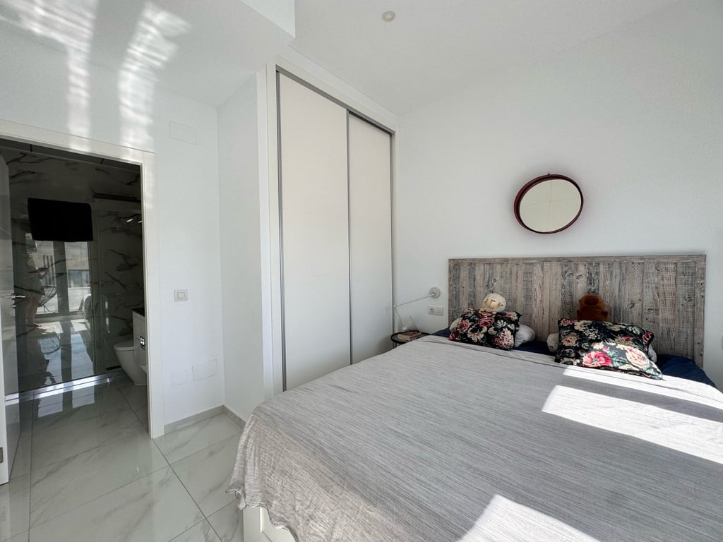 Property #RH20377 - 13