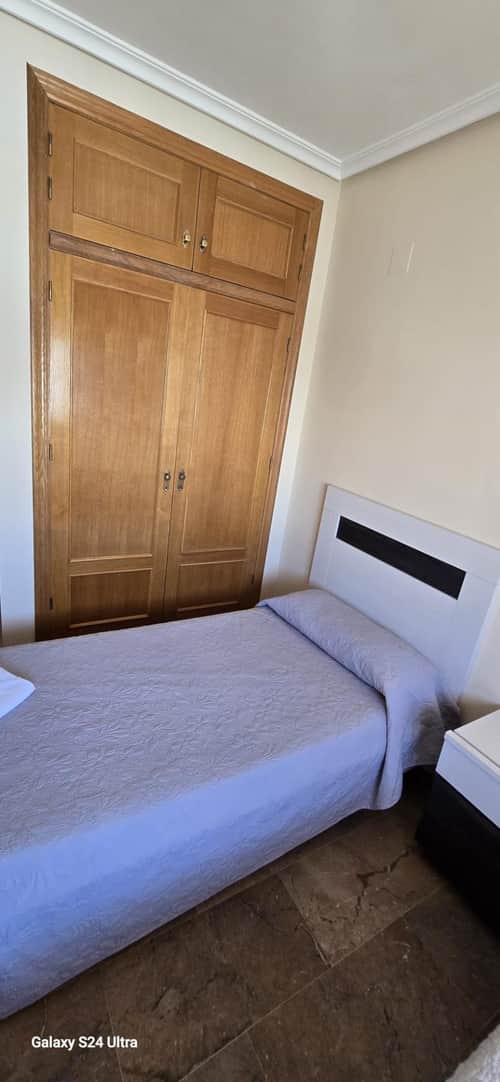 Appartement met 4 slaapkamers in Torrevieja — foto 9