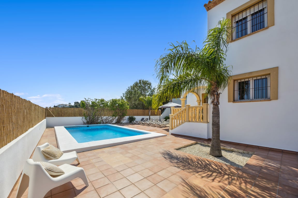 3-bed Villa in Jávea photo 12
