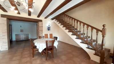 Property R4386436