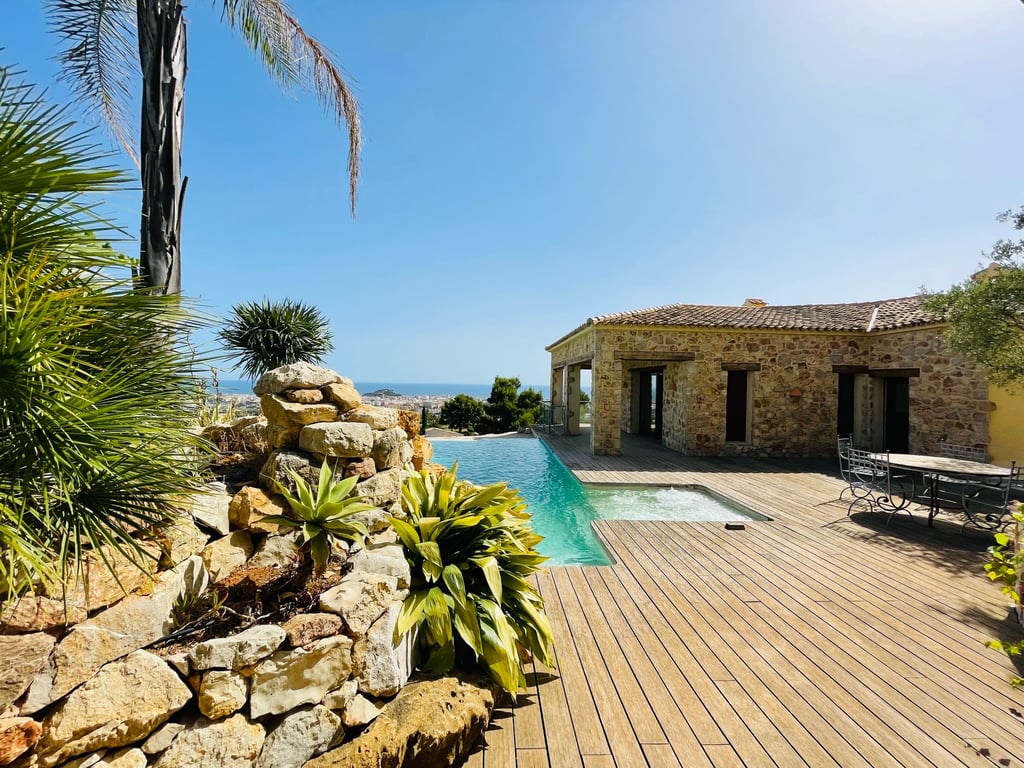 Denia. Villa de lujo con vistas maravillosas al mar, en venta - 36