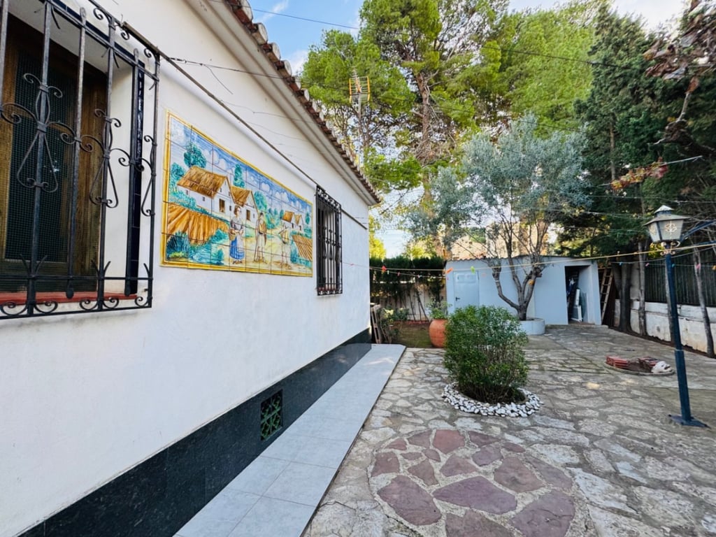 Dénia. Las Rotas. Villa grande con 2885 m2 parcela cerca del mar en venta - 65