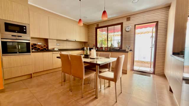 Adosado en venta en Torrevieja