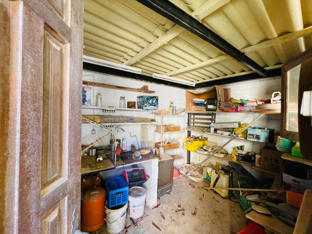 Denia. Chalet en buena área para reformar en venta - 47