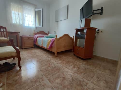 Penthouse met 3 slaapkamers, solarium en frontaal zeezicht aan de boulevard van Torrevieja — foto 22