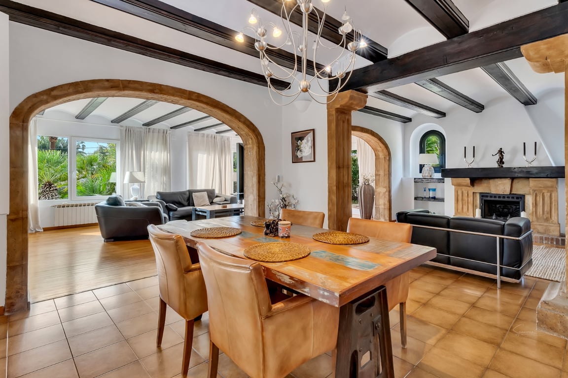 Property #RH21266 - 12