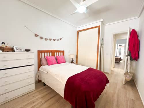 Appartement met 2 slaapkamers in Torrevieja — foto 15