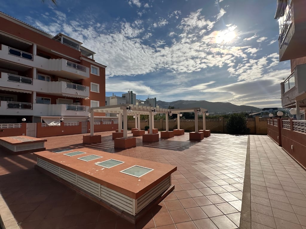 Apartamento en Denia en planta baja de 2 dormitorios y terraza privada en venta - 6