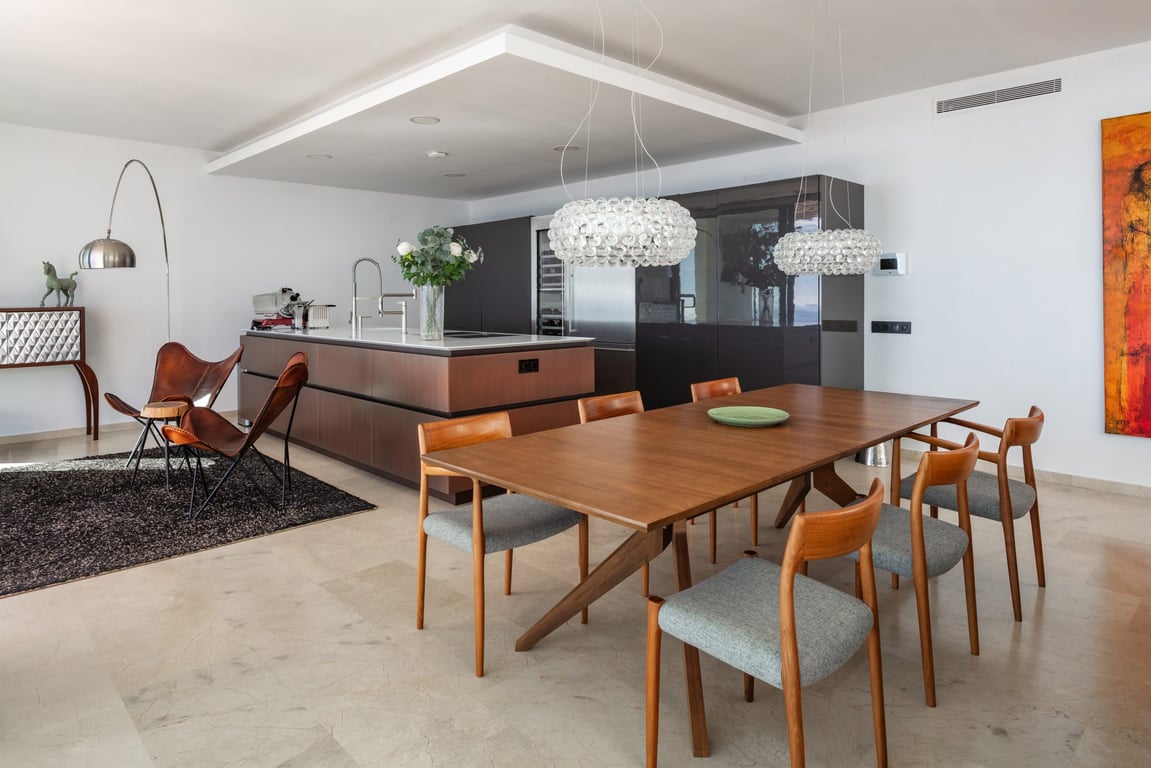 Property #RH20773 - 18