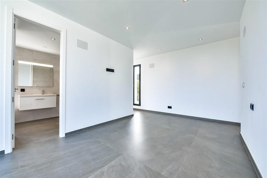 Property #RH20613 - 29