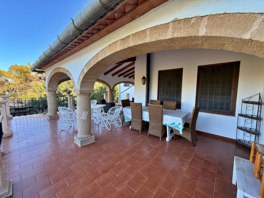 DHJV329 - Verkoop. Villa in Javea
