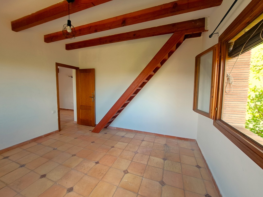 Villa familiar con piscina en venta en Orba - 45