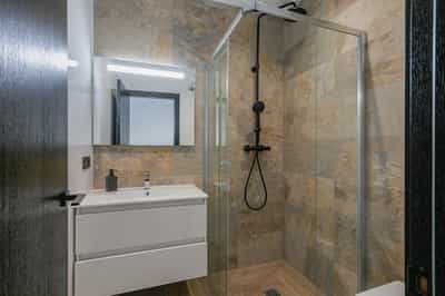Property R4266382