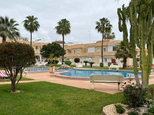 Appartement met 2 slaapkamers in Los Alcázares