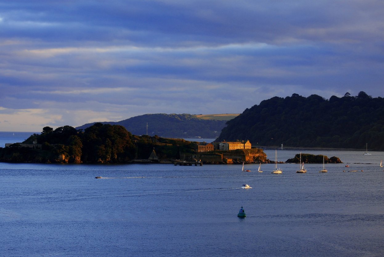 Drakes island at nightime