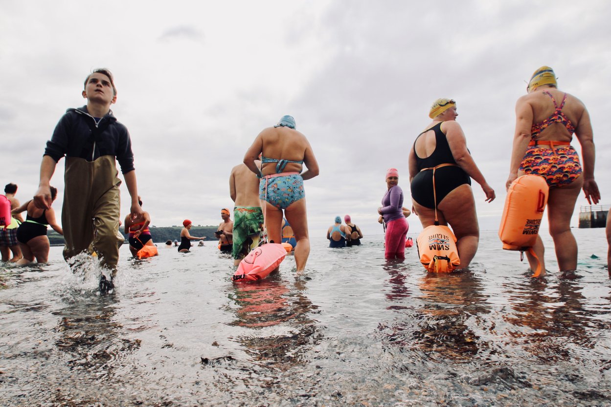 Sea swimmers on the Hoe, Plymouth, 2018