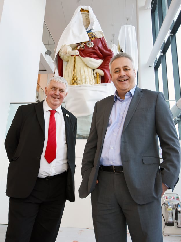 Plymouth City Council Deputy Leader, Peter Smith and Plymouth Citybus Managing Director, Richard Stevens