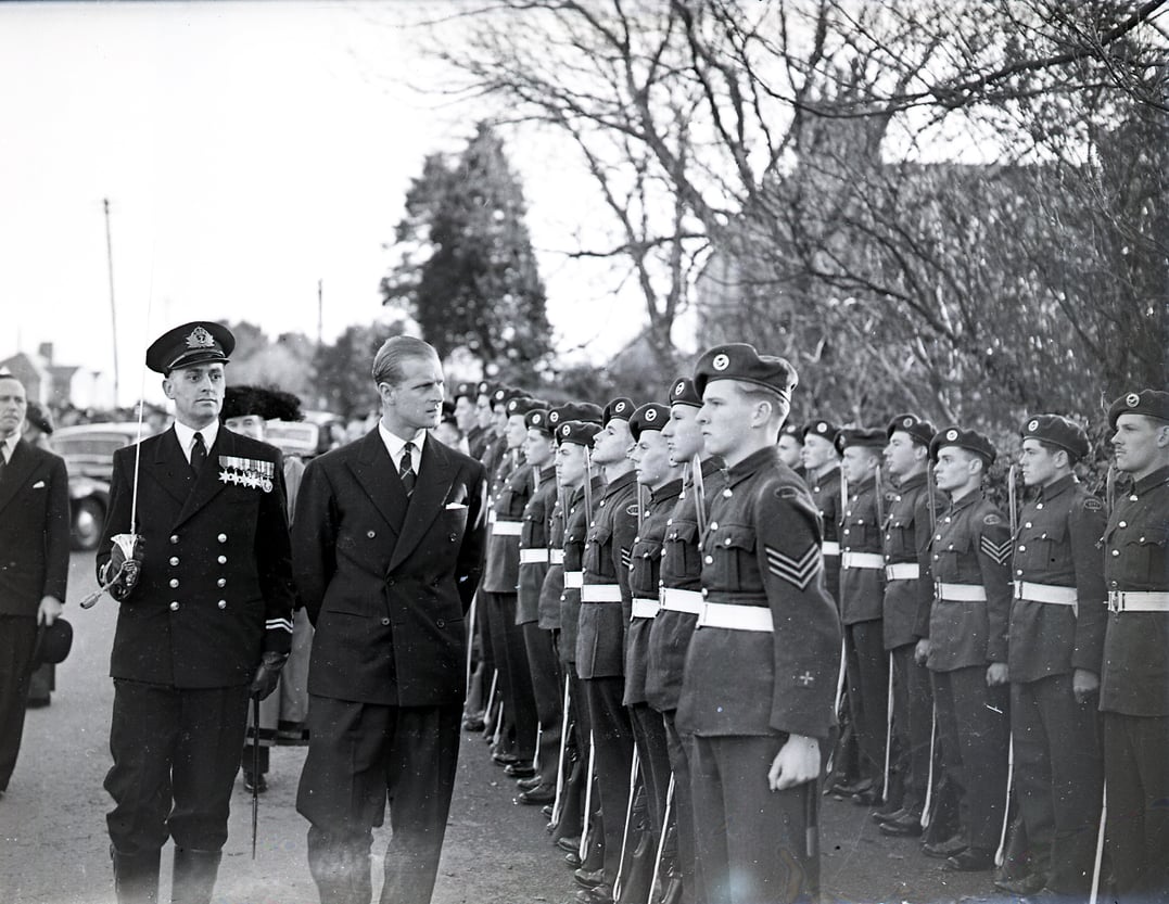 Prince Philip inspects soldiers in Elburton in October 1951 © Mirrorpix