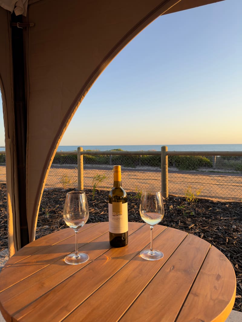 Dunes Beach Resort, Perth